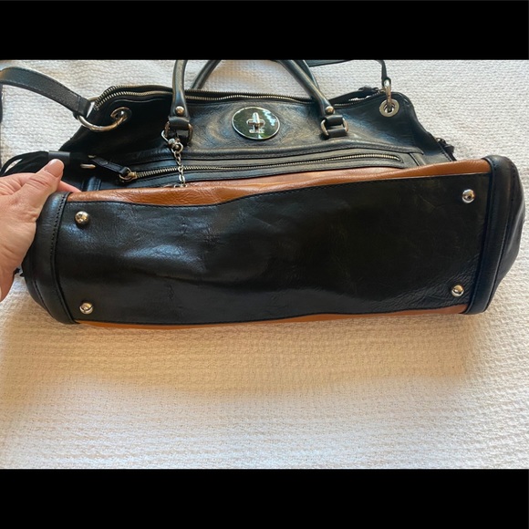 Black and Brown DKNY Bag - Picture 2 of 4